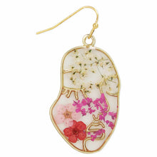 Load image into Gallery viewer, Rosy Cheeks Gold Dried Flower Earrings
