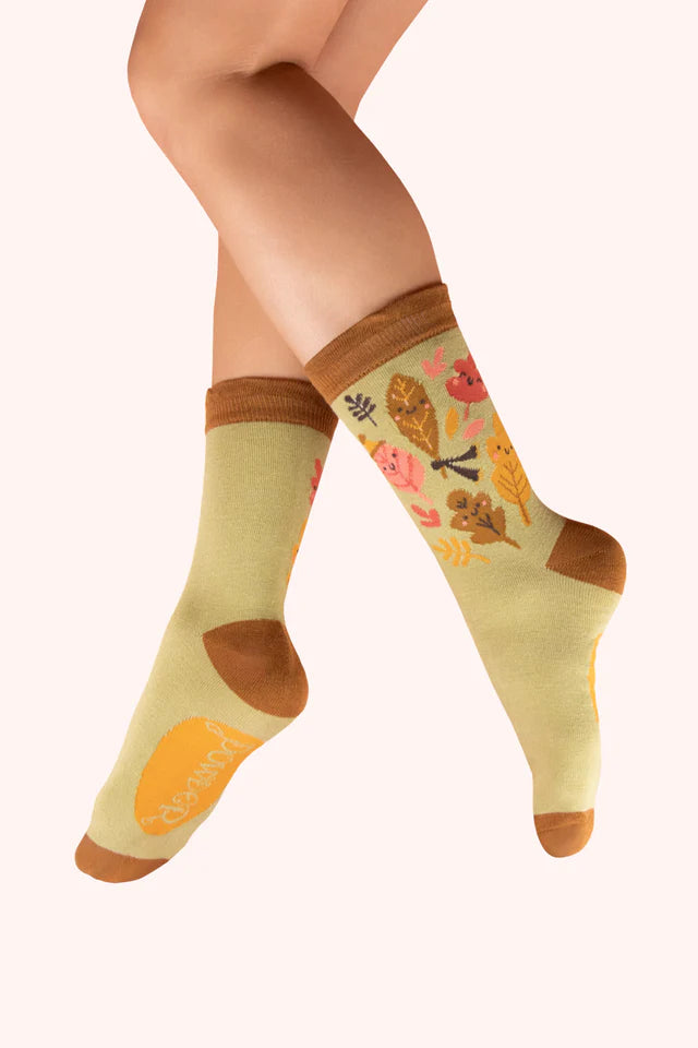 Sage Happy Leaves Ankle Socks