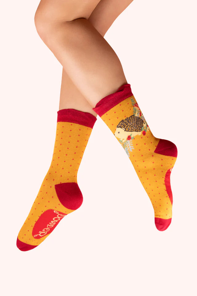 Nesting Hedgehog Ankle Socks