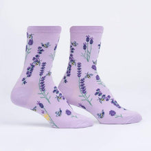 Load image into Gallery viewer, Bees and Lavender Women&#39;s Crew Socks
