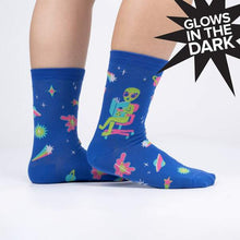 Load image into Gallery viewer, InterGalactic Reading List Women&#39;s Crew Socks
