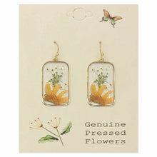 Load image into Gallery viewer, Cottage Floral Dried Sunflower Earrings
